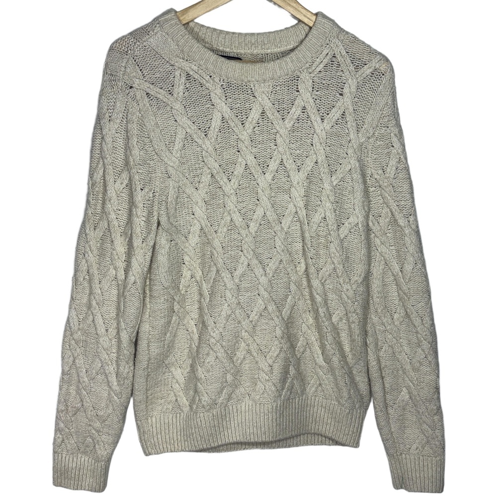Abercrombie & Fitch Cream Ribbed Cable Knit Long Sleeve Crew Neck Sweater Size M